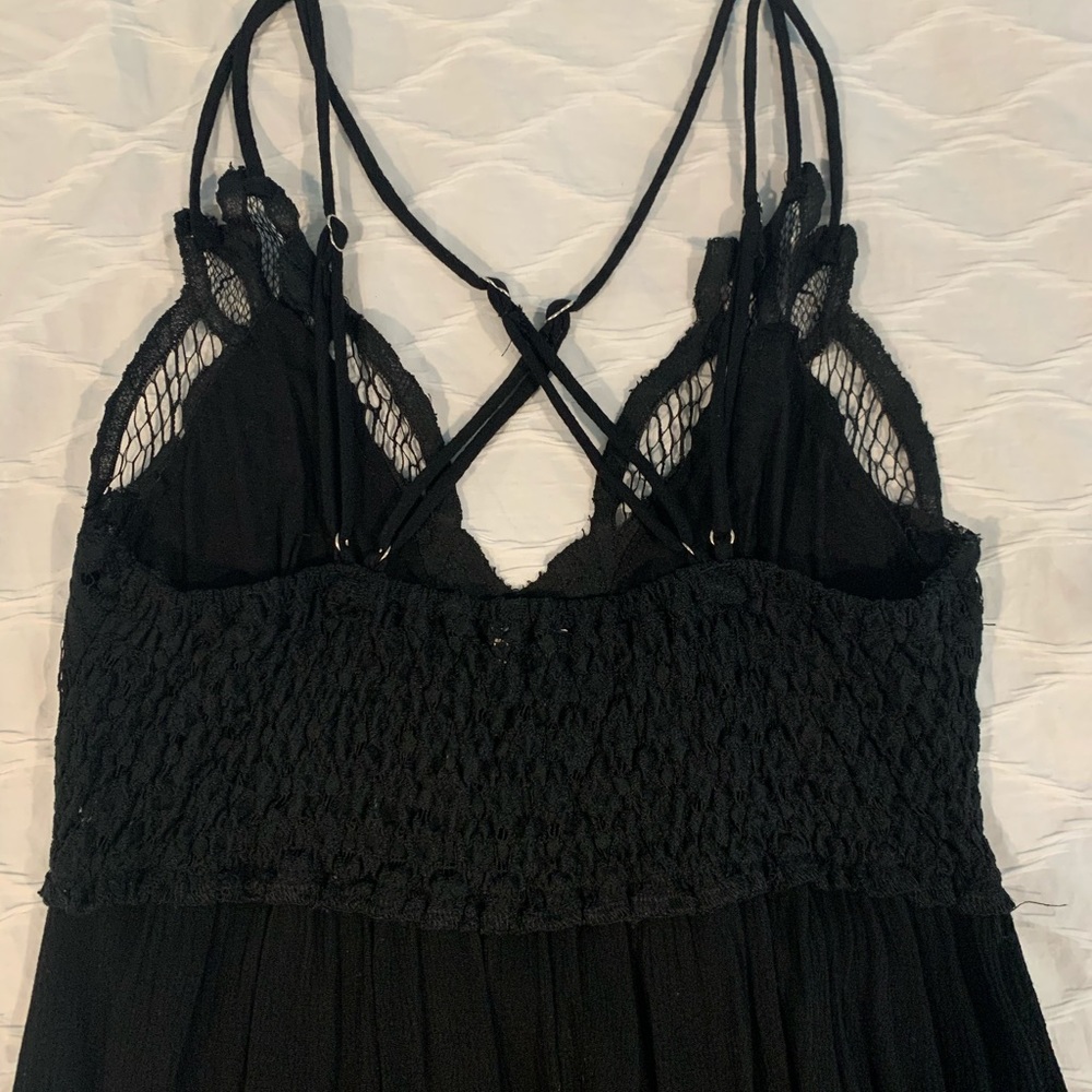 Vici Crochet Lace ruffle dress - Picture 4 of 5